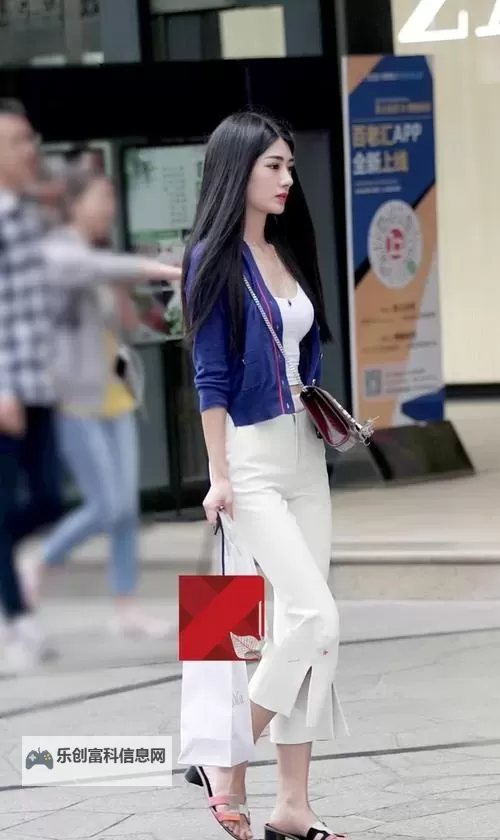 白白色2012年最新视频全新上线,精彩内容值得一看图1