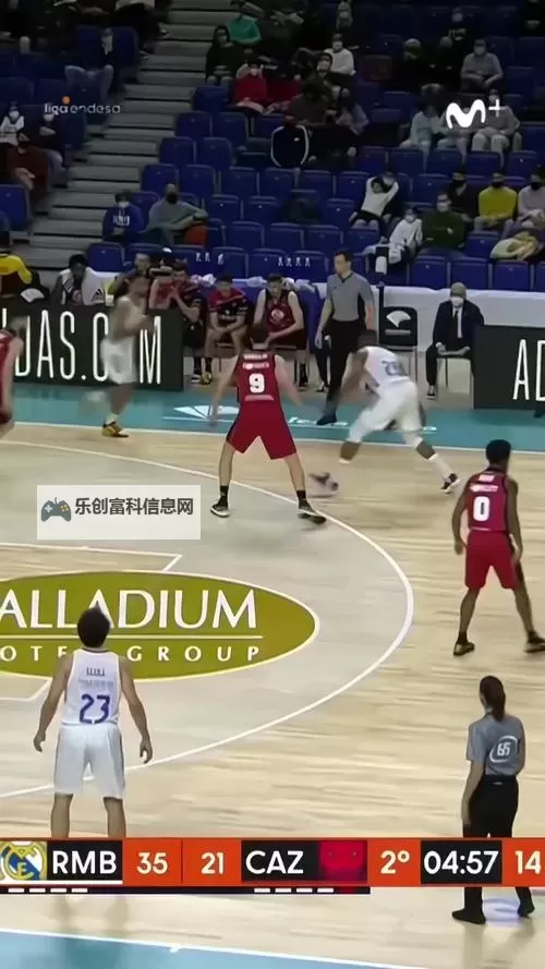 《NBA2K17》鲨鱼隔扣操作技巧解析 鲨鱼隔扣怎么用图1